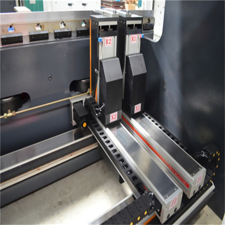 PACIFIC Merk 4-assige CNC-afkantpers 320 ton 4100mm Delem DA53T CNC-systeem met Y1 Y2 X-as
