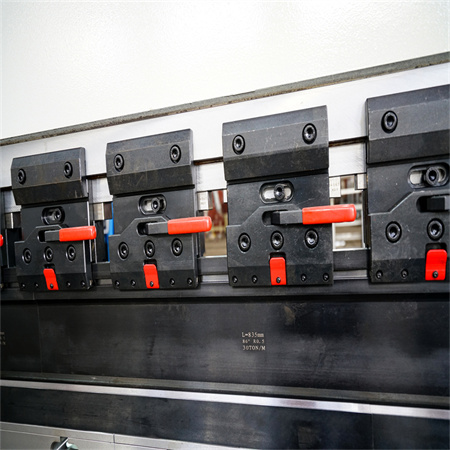 Hydraulische 200T/6000 CNC Press Break Delem CNC System X, Y1, Y2, R + handmatige Z-as en bombeeras V ijzeren plaatbuiger