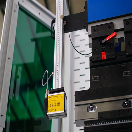 Hanteer de meest complexe taken CNC elektrische hydraulische eenfasige persremmatrijsfilm