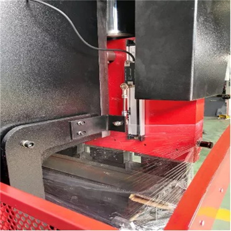 Kleine productiemachines IJzeren hoekbalk Handleiding Gebruikte plaatwerk stalen buigmachine te koop
