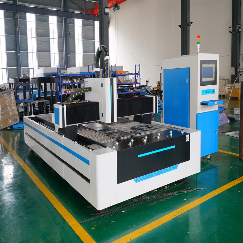 3015 1500x3000 aluminiumvezel lasersnijmachine industriële laserapparatuur
