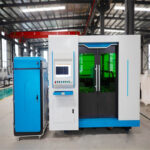 3015 Vezellasersnijmachine voor het met hoge snelheid snijden van 1-6 mm metalen materialen