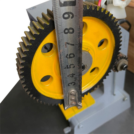 Hydraulische roestvrijstalen perforator / plaatwerk perforatormachine