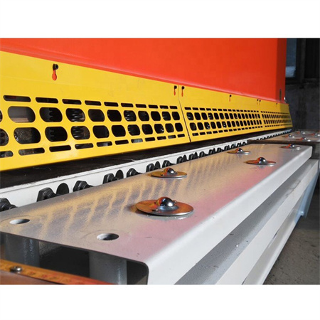 China fabriek 4-25 mm dikte metalen plaat en plaat Hydraulische guillotineschaar snijmachine;