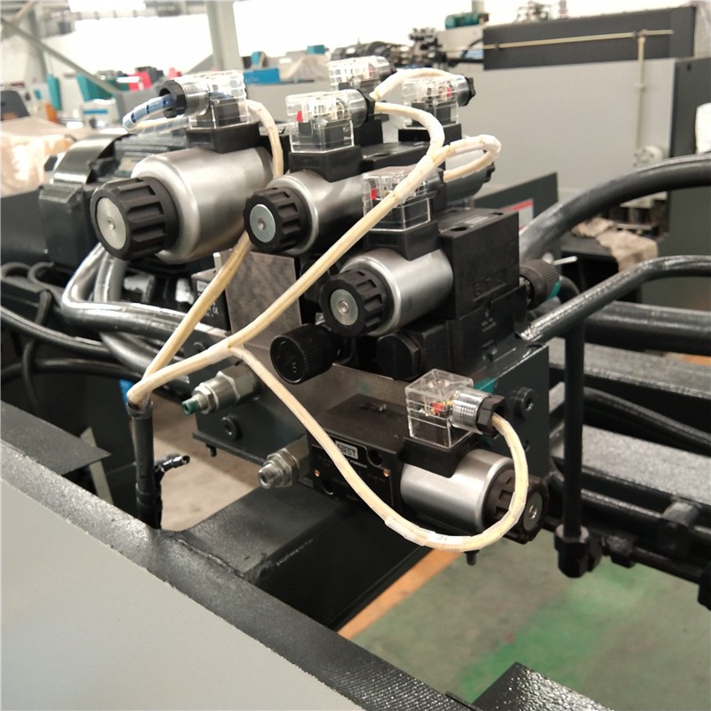 Qc12k-4x2500 Cnc hydraulische aangepaste snijmachine snijmachine